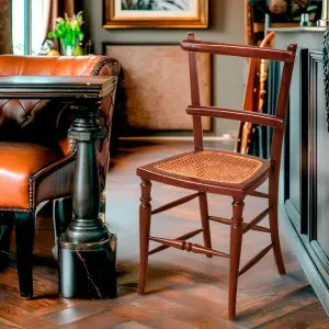 Silla-Francesa-Rattan-Keen-caoba